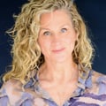 Julie Wolk - Carium - Headshot Cropped